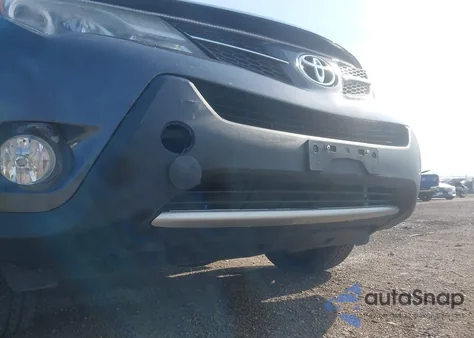 2015 Toyota Rav4 Xle from USA, damaged, VIN 2T3WFREV0FW231535